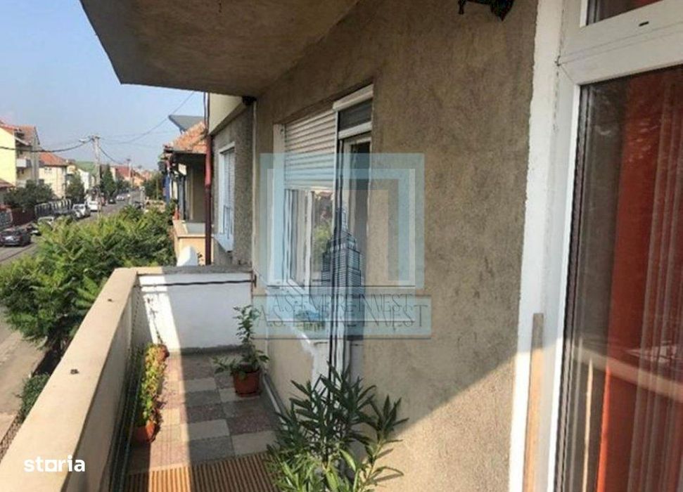Ap 4 camere decomandat - zona Aurel Vlaicu
