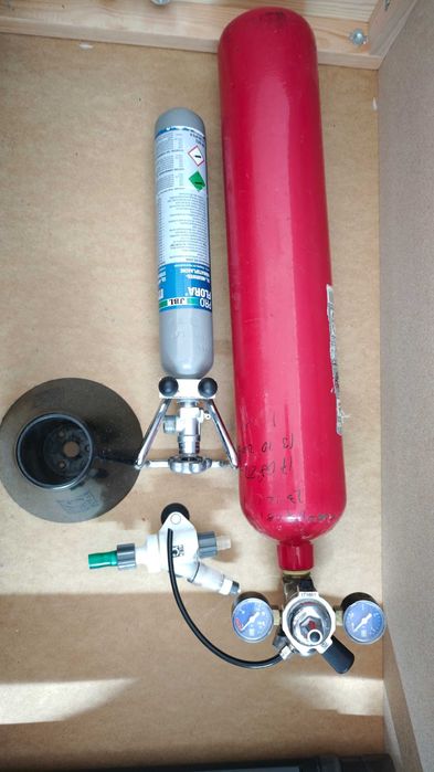 vand acvariu 200L  complet