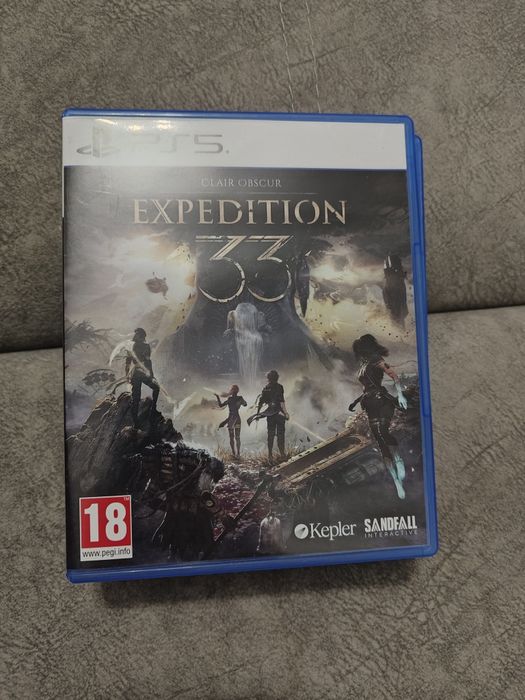 Продам игру Clair Obscur Expedition 33