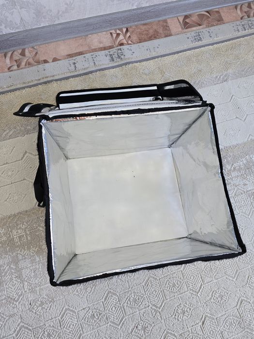 Термокоробка почти новый