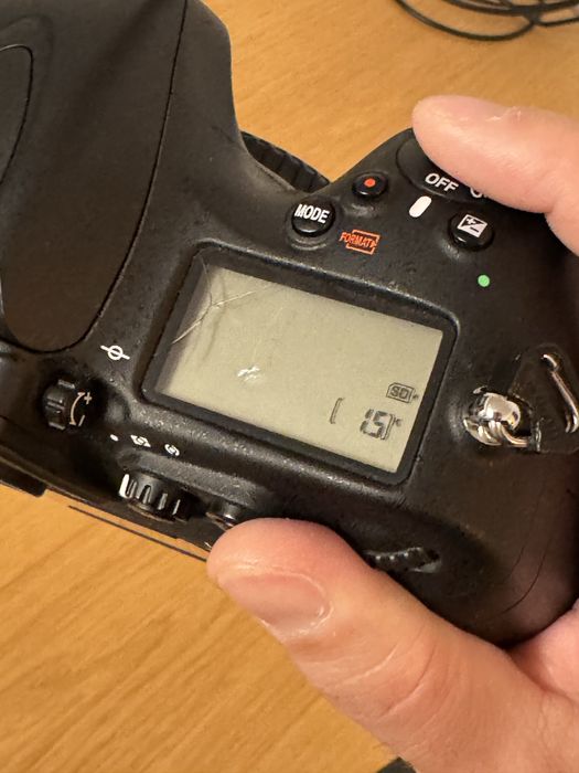 Nikon D800, 12000 cadre.