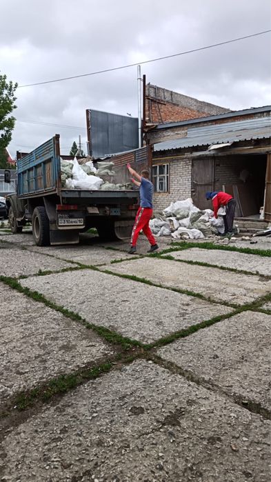 Мусор вывоз ЗИЛ 130