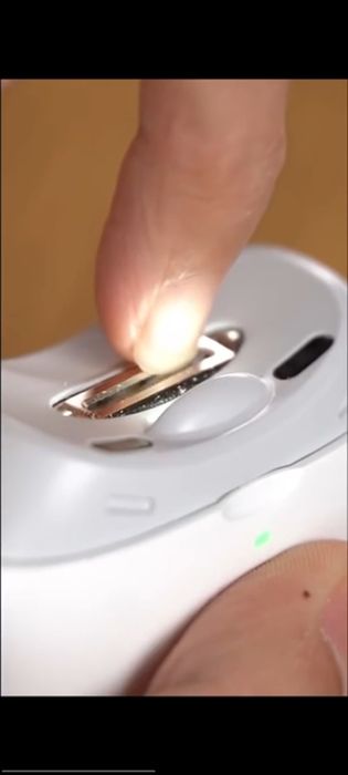 Tirnoq olgich electric

 Электрическая машинка для стрижки ногтей