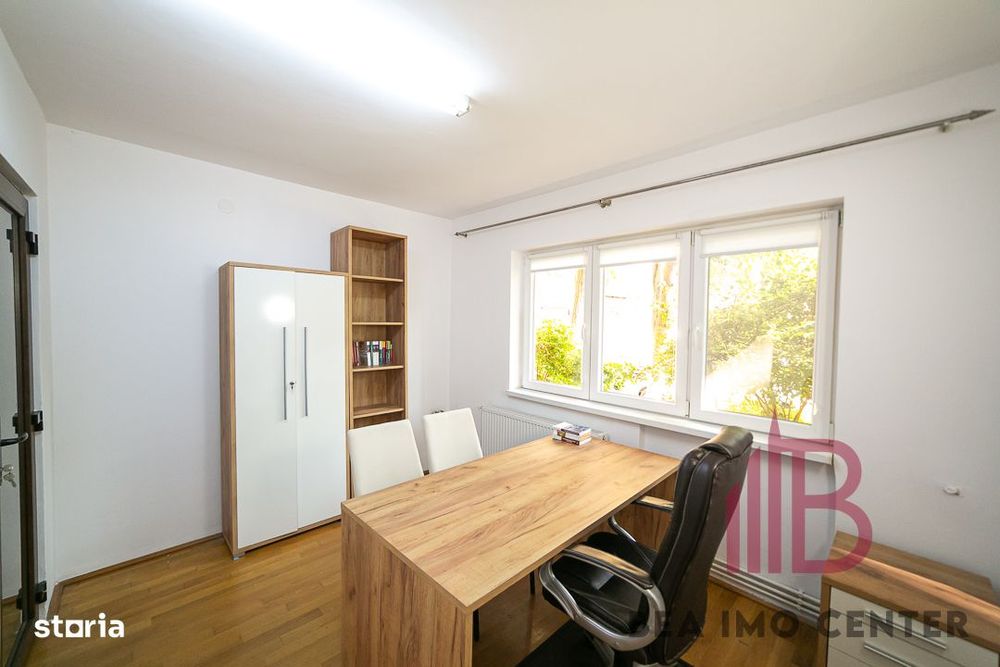 Birou ultracentral, parter, ideal pentru cabinet, birou, sediu firmă!