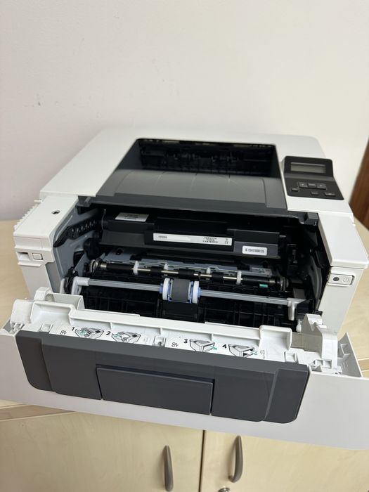 Imprimanta laser wireless HP m404dw