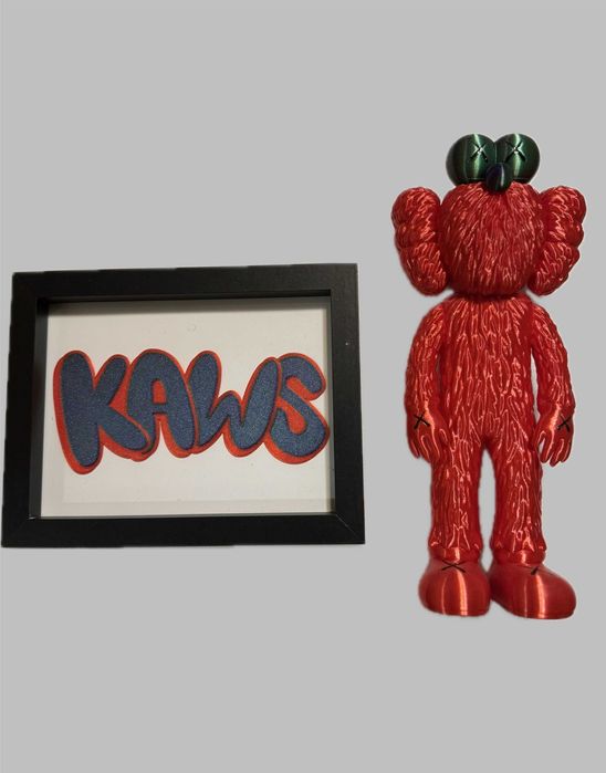 Figurină KAWS bff (replica Elmo),texturat, 30 cm