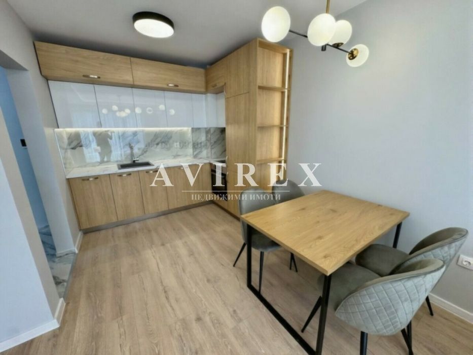 Продава се Двустаен апартамент в Пловдив, Кючук Париж - 71 кв.м за 1020 €/кв.м - Снимка #2