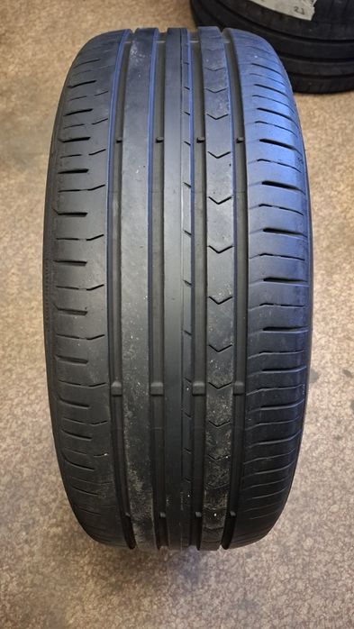 Единична лятна гума Continental 205 55 16