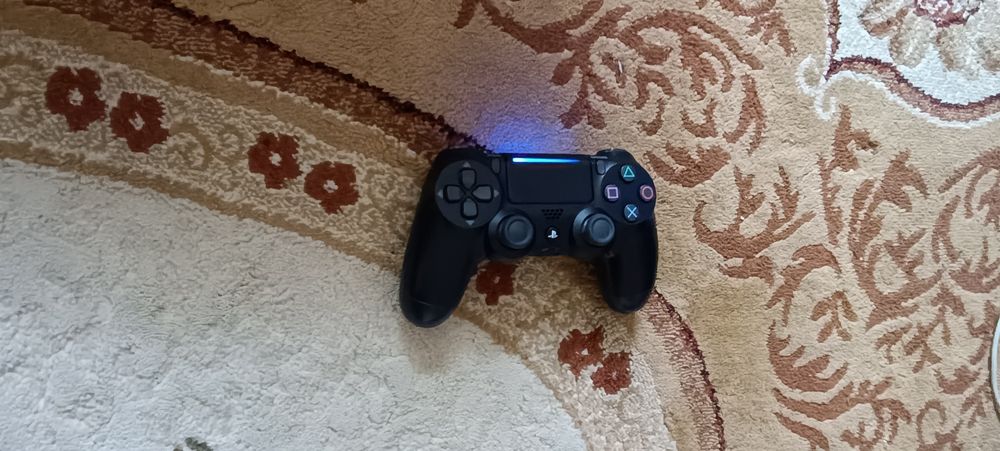 PlayStation 4 Slim 1TB