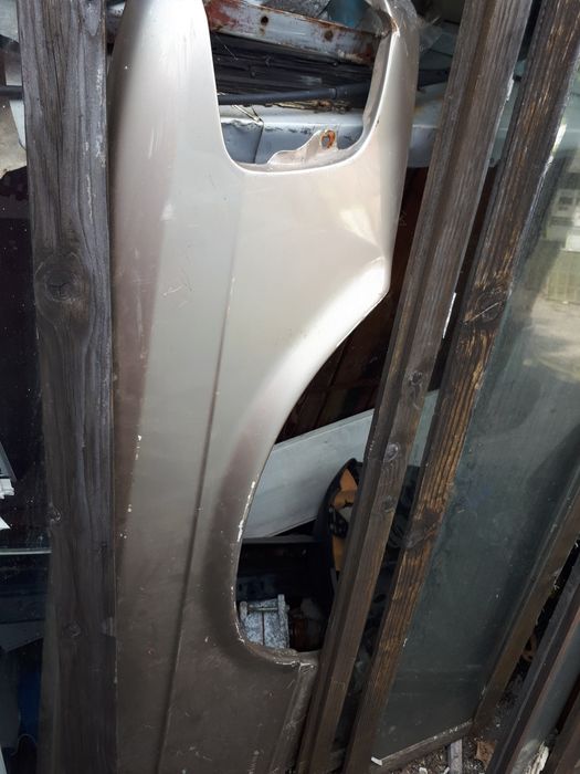 ,вратаCHR  зад дясна,спойлер,400лв,Лексус 4 врати,Огледала