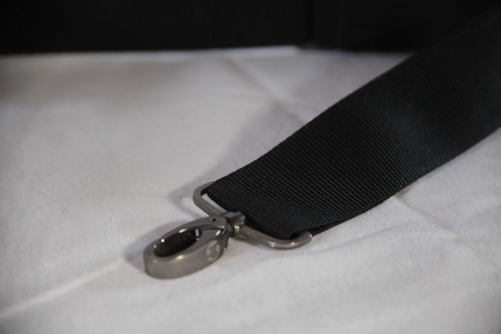 професионална чанта за лаптоп HP