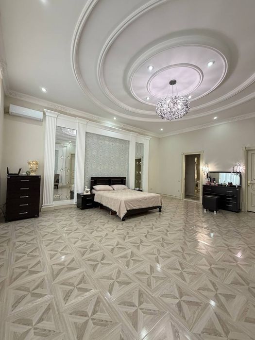 Продается дом 8 комнат, 5,65 соток, ор-р: Бадамзар