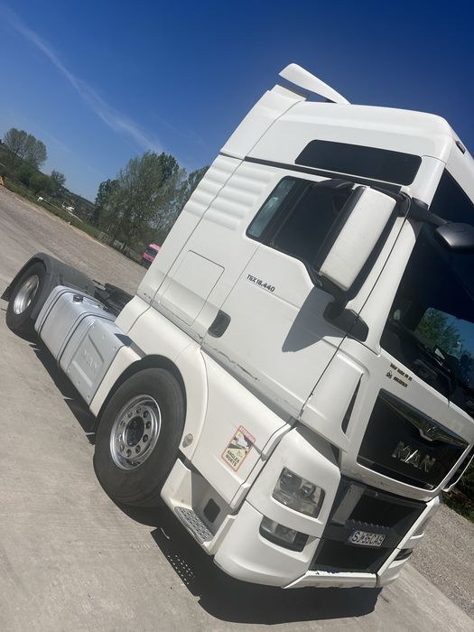 Vand camion Man tgx din 2015 rulat doar pe comunitate  1100000-km