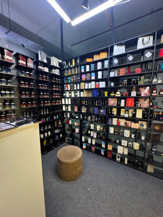 Продам отдел парфюмерии