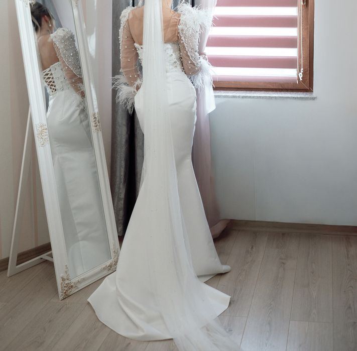 Vând rochie de mireasă
