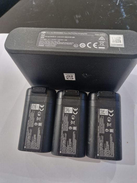 Dji hub incarcare + 3 bat originale