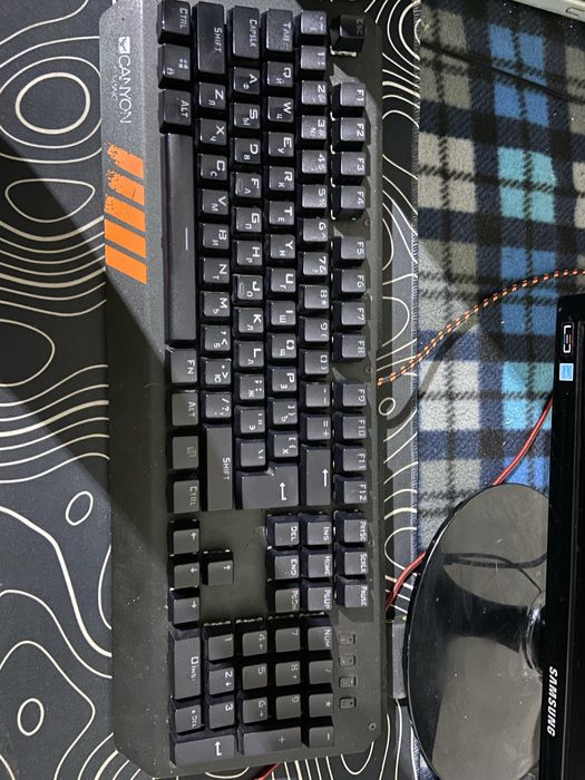 продам средний игровой пк