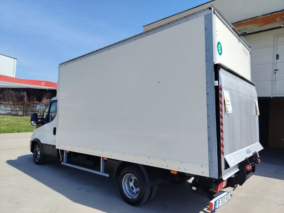 Mutari  transport mobila bagaje cutii canapea transport duba transport obiecte grele relocări sedii de firma transport Ikea