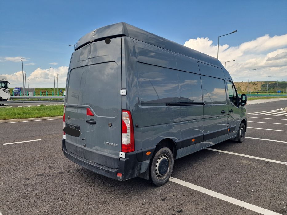 Renault master 2021 avariat