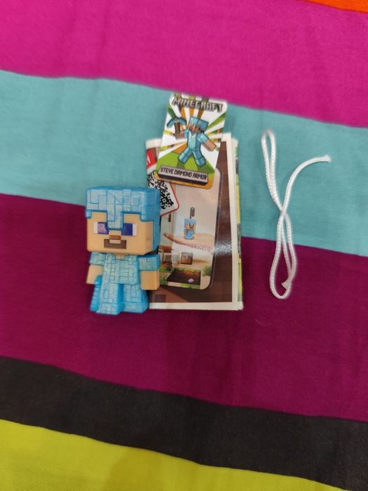 Продам фигурки маинкрафт