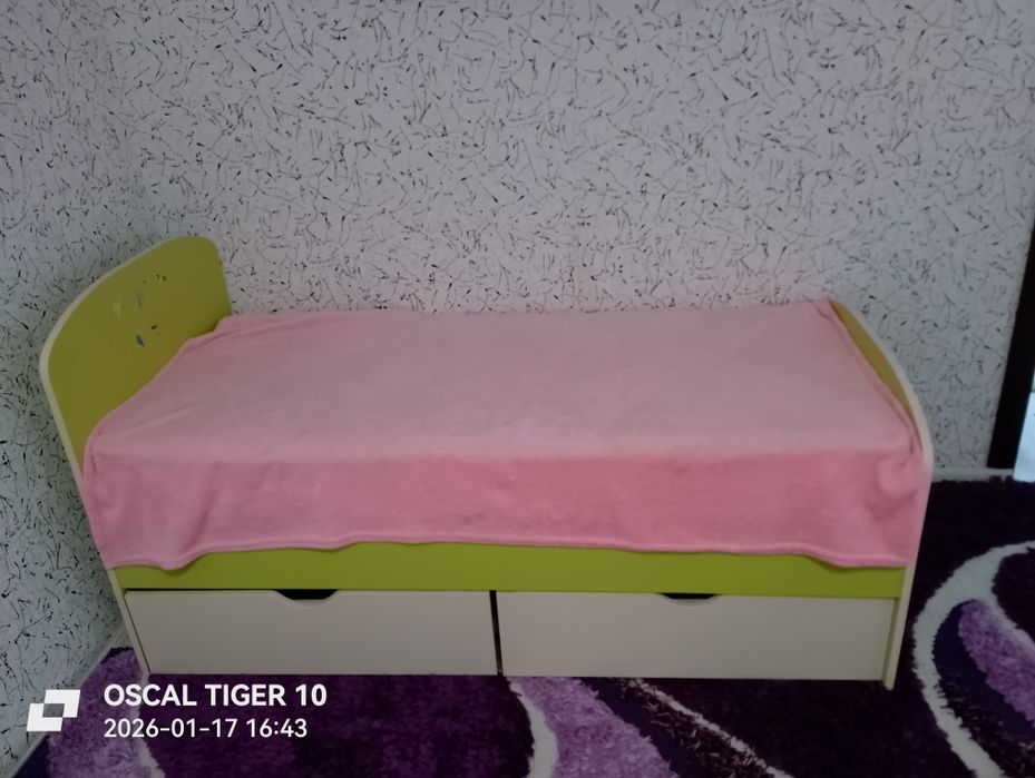 Продам детскую кроватку