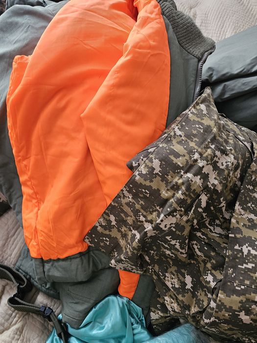 Лётные вещи, военные, обувь, одежда, военторг.