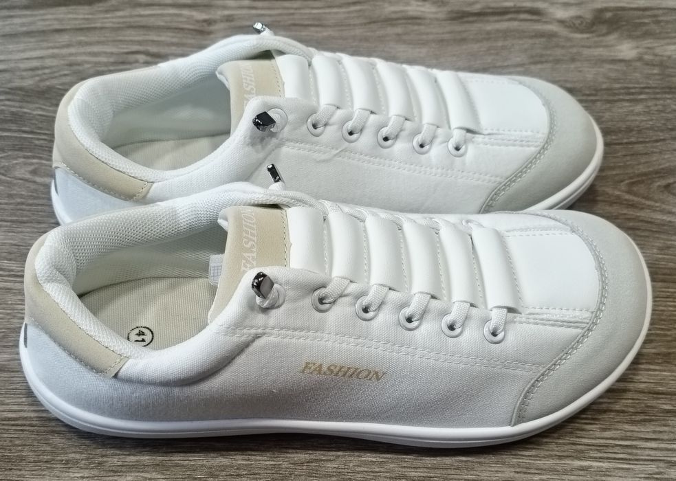 Нови боси обувки