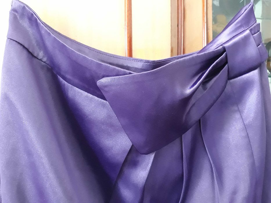 Fusta satin lucios culoare mov