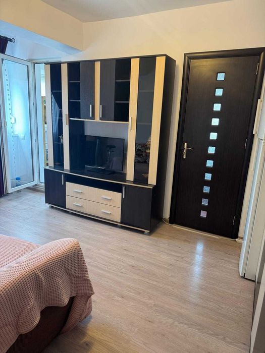 Apartament de închiriat