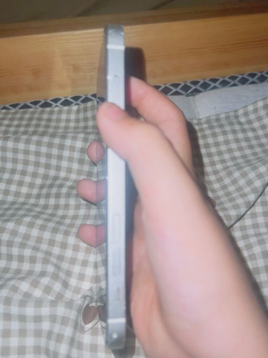 Iphone 12 64gb ла