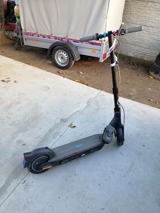 Trotineta electrica Ninebot