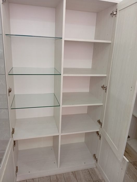 Продам небольшой шкаф