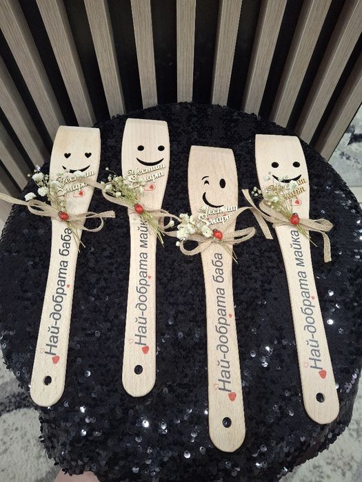 Летяща чаша и други подаръци за 8-МИ МАРТ