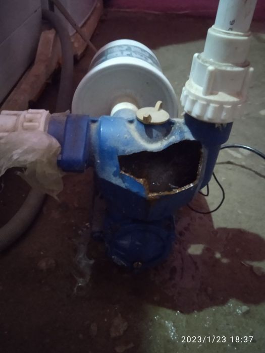 Suv nasos yorilganlarini tuzatamiza