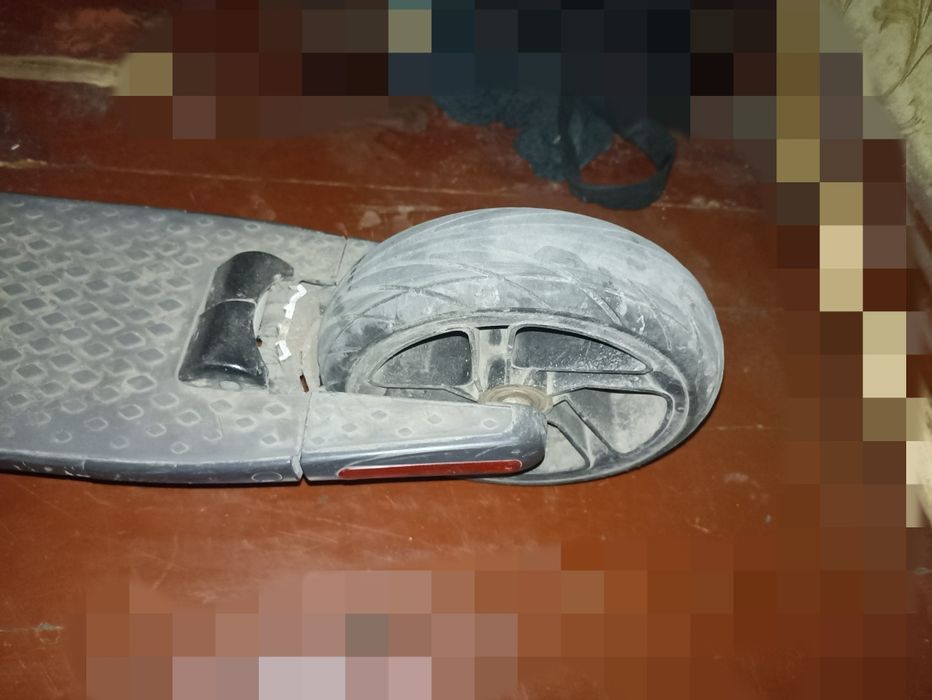 Электросамокат nineboot es2 на запчасти