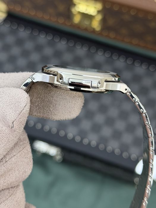 Patek Philippe Nautilus