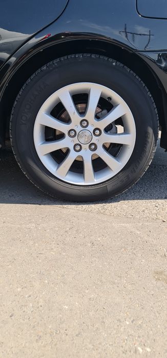 Продам диски с резиной в комплекте