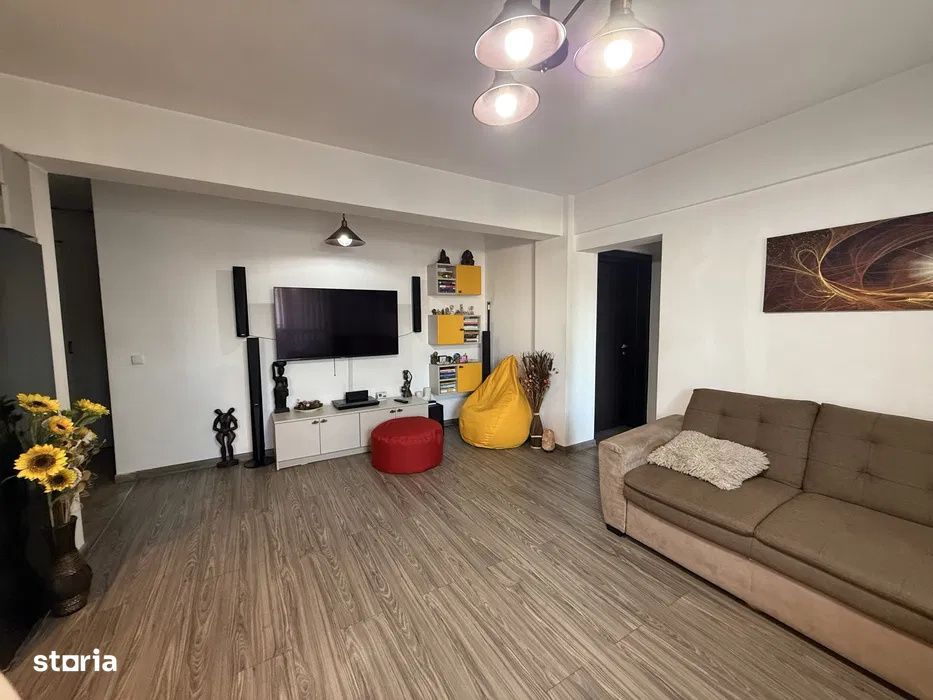 Apartament mobilat | 3 camere | parcare | zona Bucium