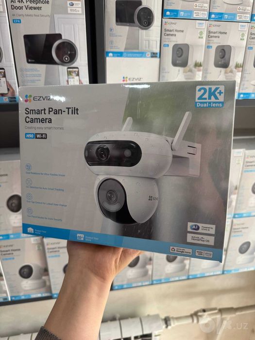 Камера EZVIZ WI-FI CS-H90 Dual  (4MP+4MP)