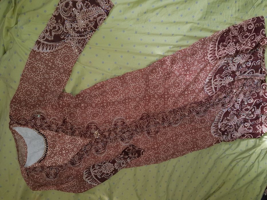 Abaya turkiyaniki vecherni tugilgan kun marosimlarga ham buladi p