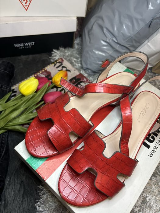 Дамски маратонки Guess/ сандали на нисък ток