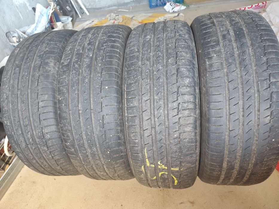 Set 4 anvelope continental 225/55/19 de vara