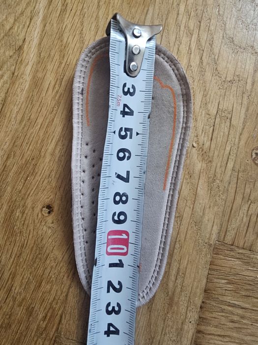 Biomecanics затворени обувки