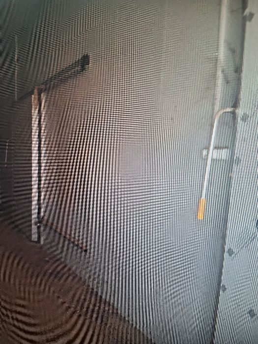 Muzlatkich omborxona binosi