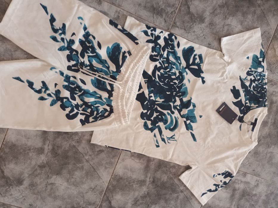 Compleu Louis Vuitton