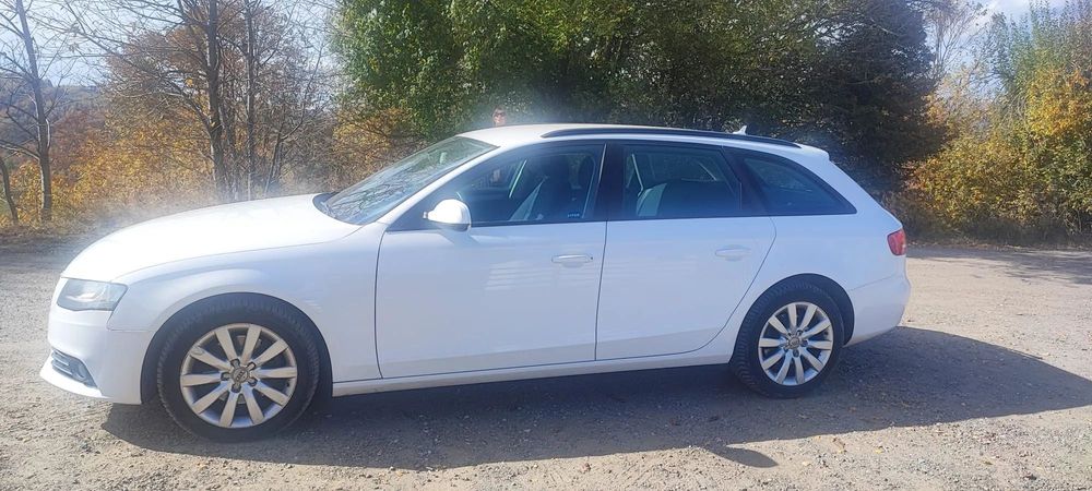 AUDI A4 Avant 2012 — imagine 2