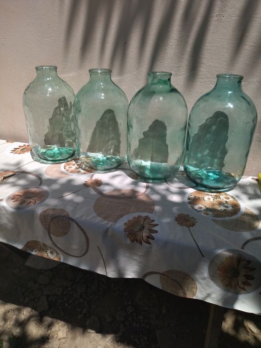 Банки стеклянные 10литров.