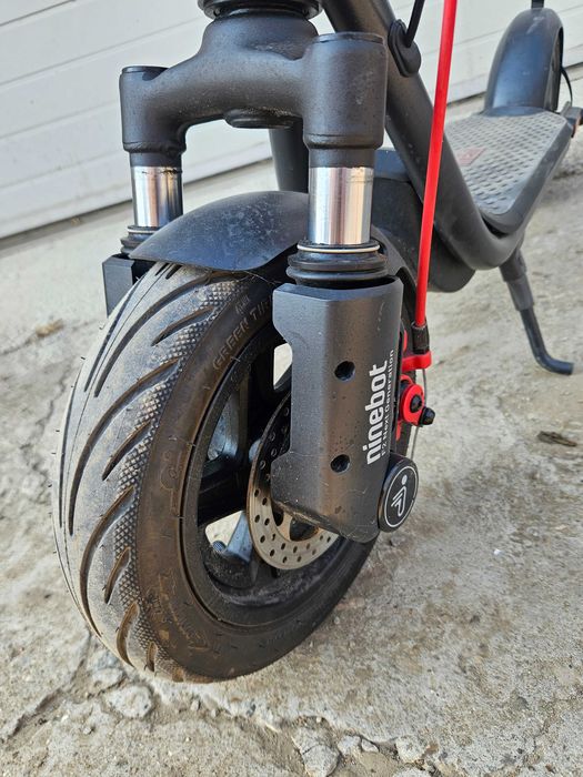 Електрическа тротинетка Segway F2 Pro ii