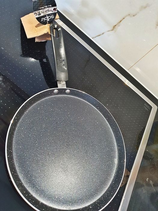 Форма сърце за печене, грил тиган и тиган за палачинки