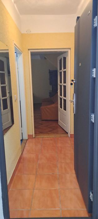 Închiriez apartament cu o camera, ultracentral